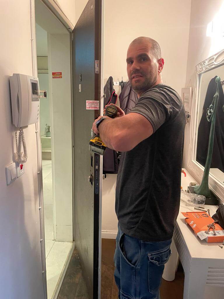 מנעולן בכפר סבא מנעולן בכפר סבא